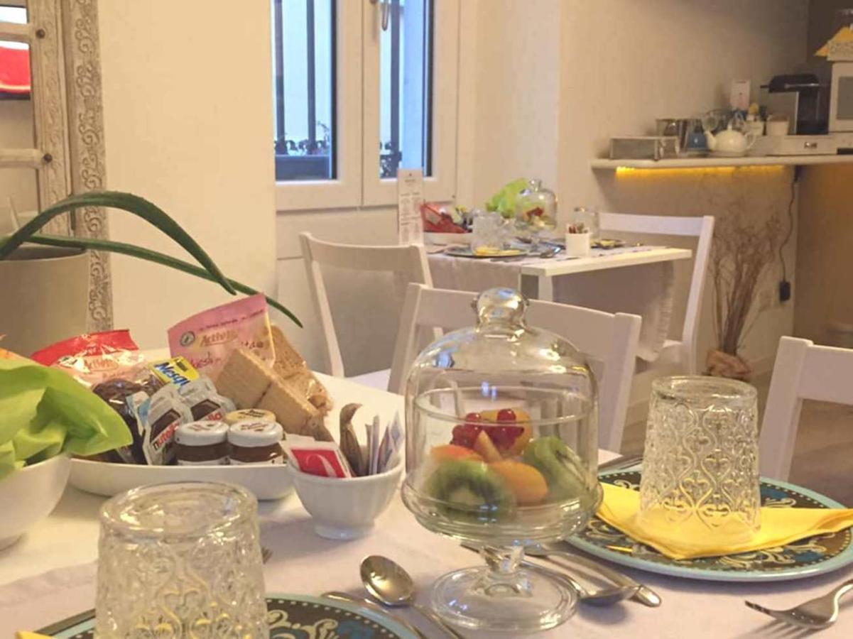 Bed and Breakfast Residenza Elisa Дезенцано-дель-Гарда Екстер'єр фото