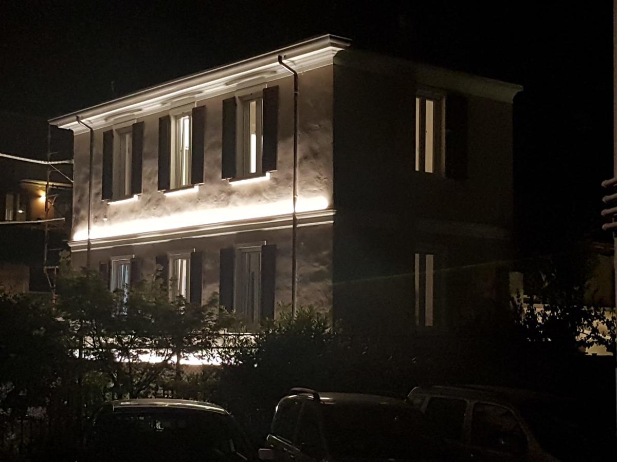 Bed and Breakfast Residenza Elisa Дезенцано-дель-Гарда Екстер'єр фото