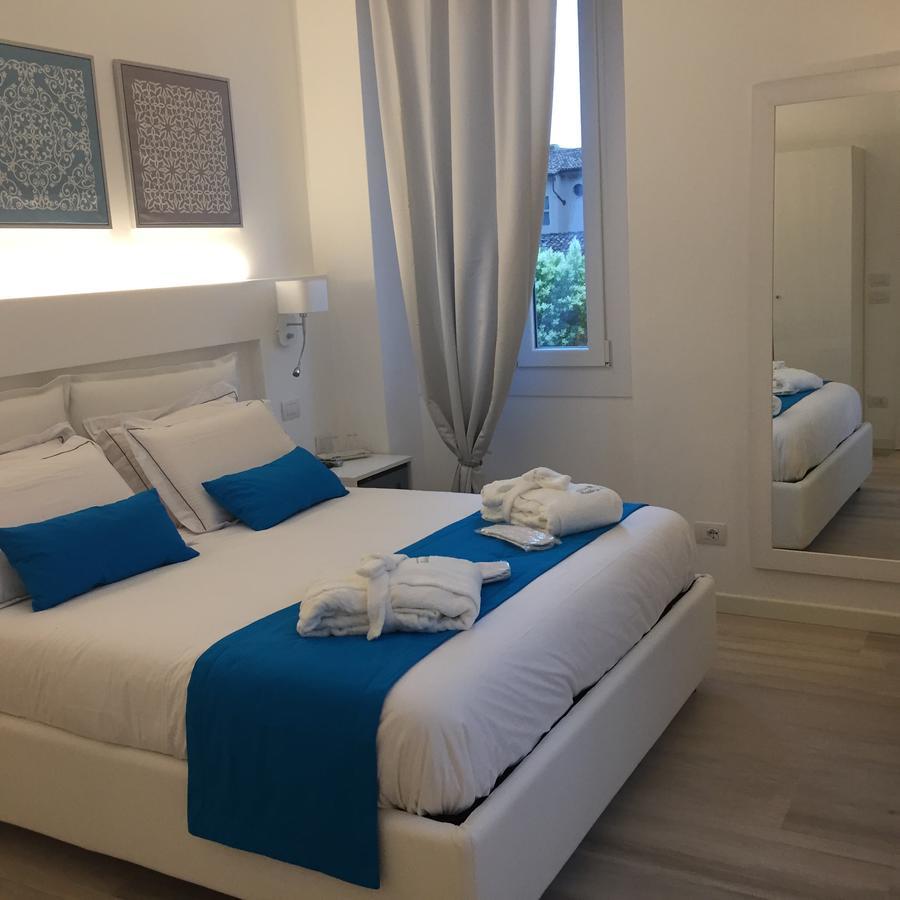 Bed and Breakfast Residenza Elisa Дезенцано-дель-Гарда Екстер'єр фото