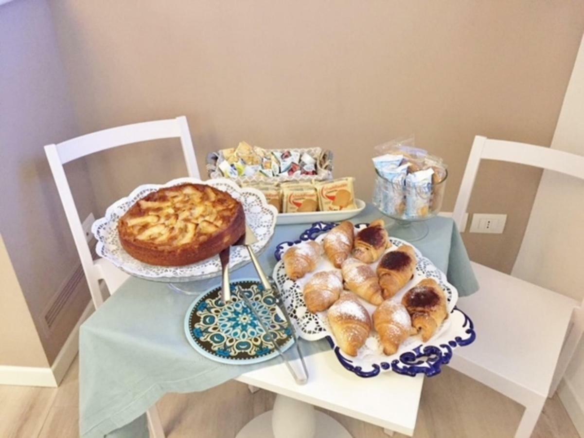 Bed and Breakfast Residenza Elisa Дезенцано-дель-Гарда Екстер'єр фото